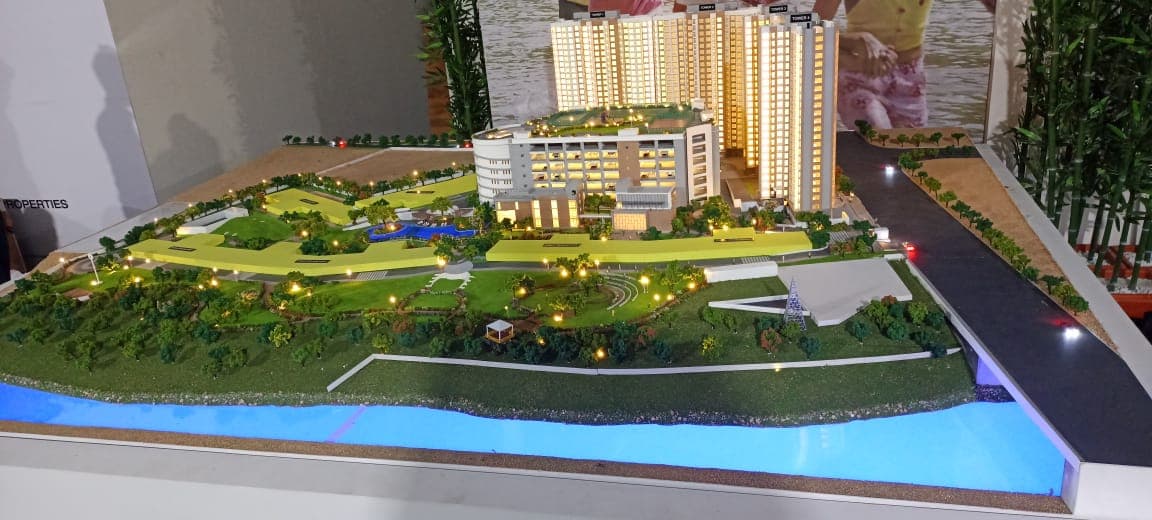 Kamal Models gallery Design 1